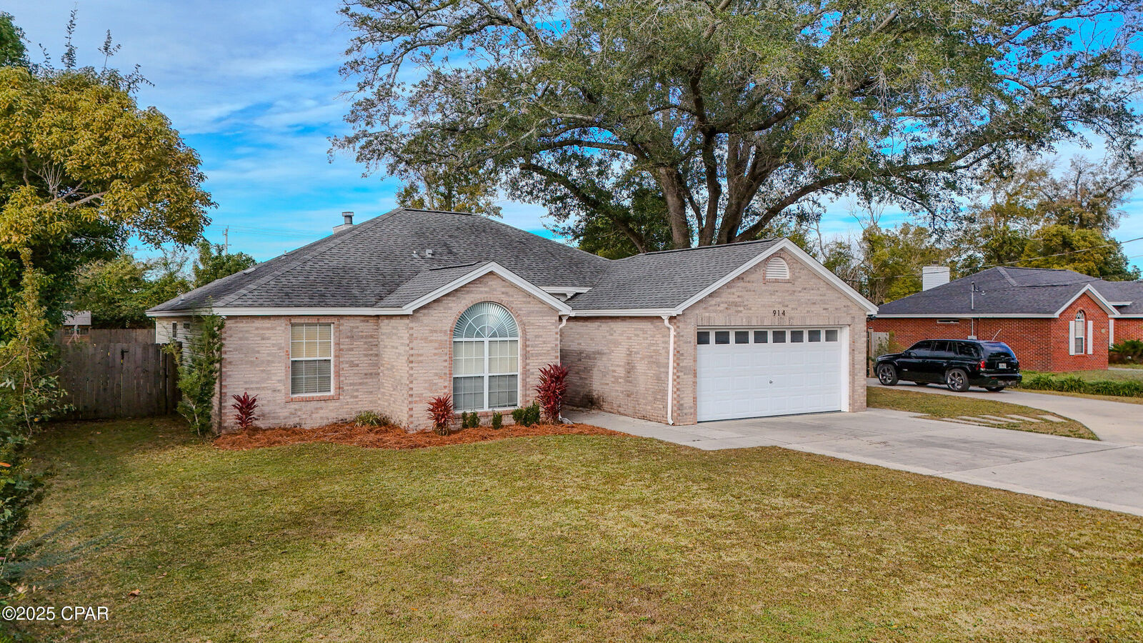 Property Photo:  914 Virginia Avenue  FL 32444 