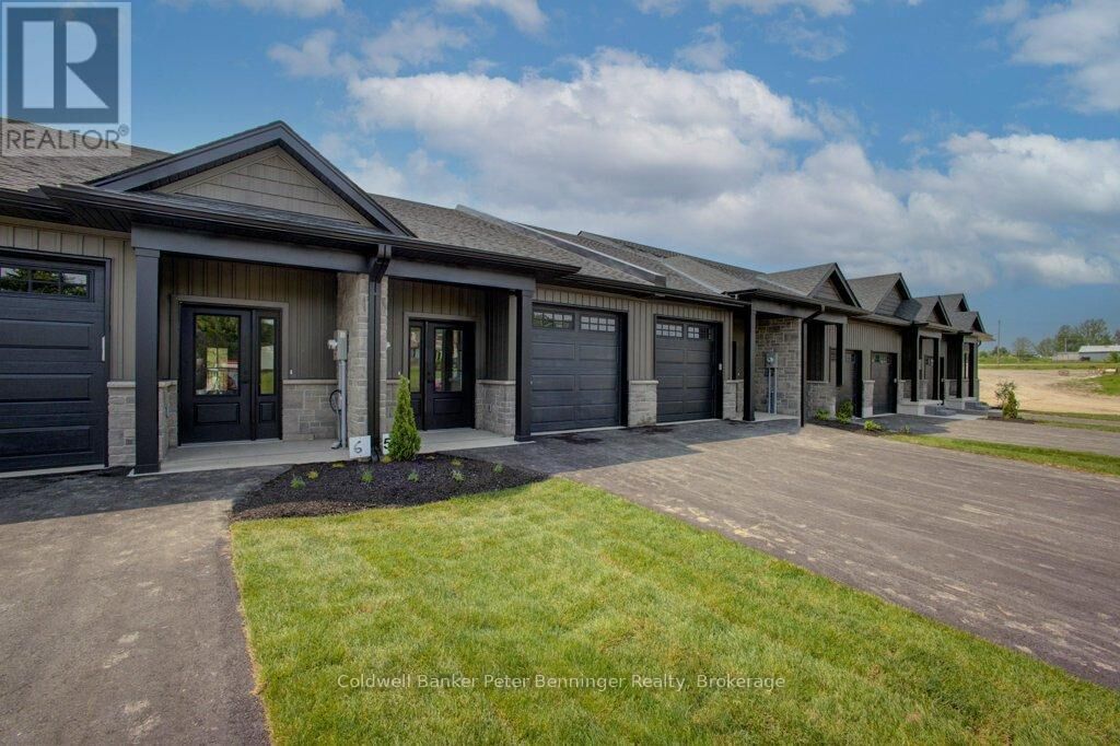 Photo de la propriété:  311 Arnaud Street 5  ON N0G 2N0 