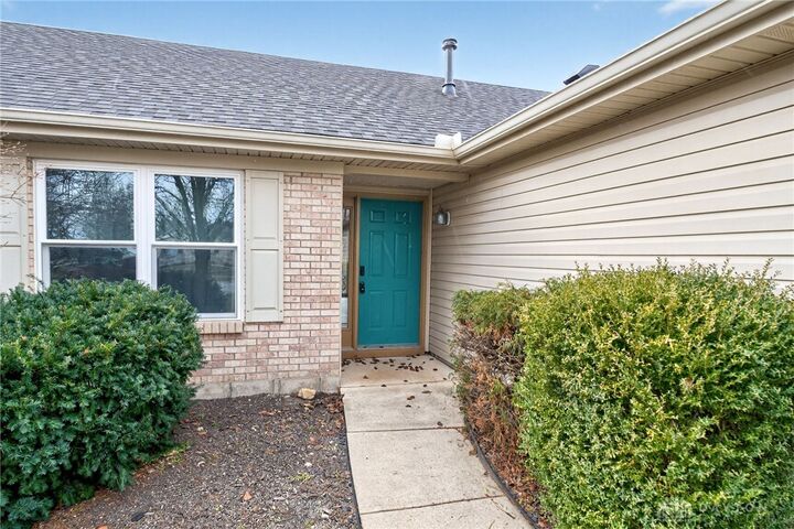 Property Photo:  121 Union Ridge Drive  OH 45322 