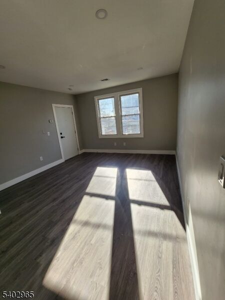 Property Photo:  93 Hughes St 4  NJ 07040 