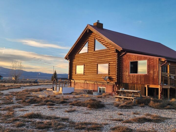 Property Photo: 4050 N Pronghorn Ln UT 84759