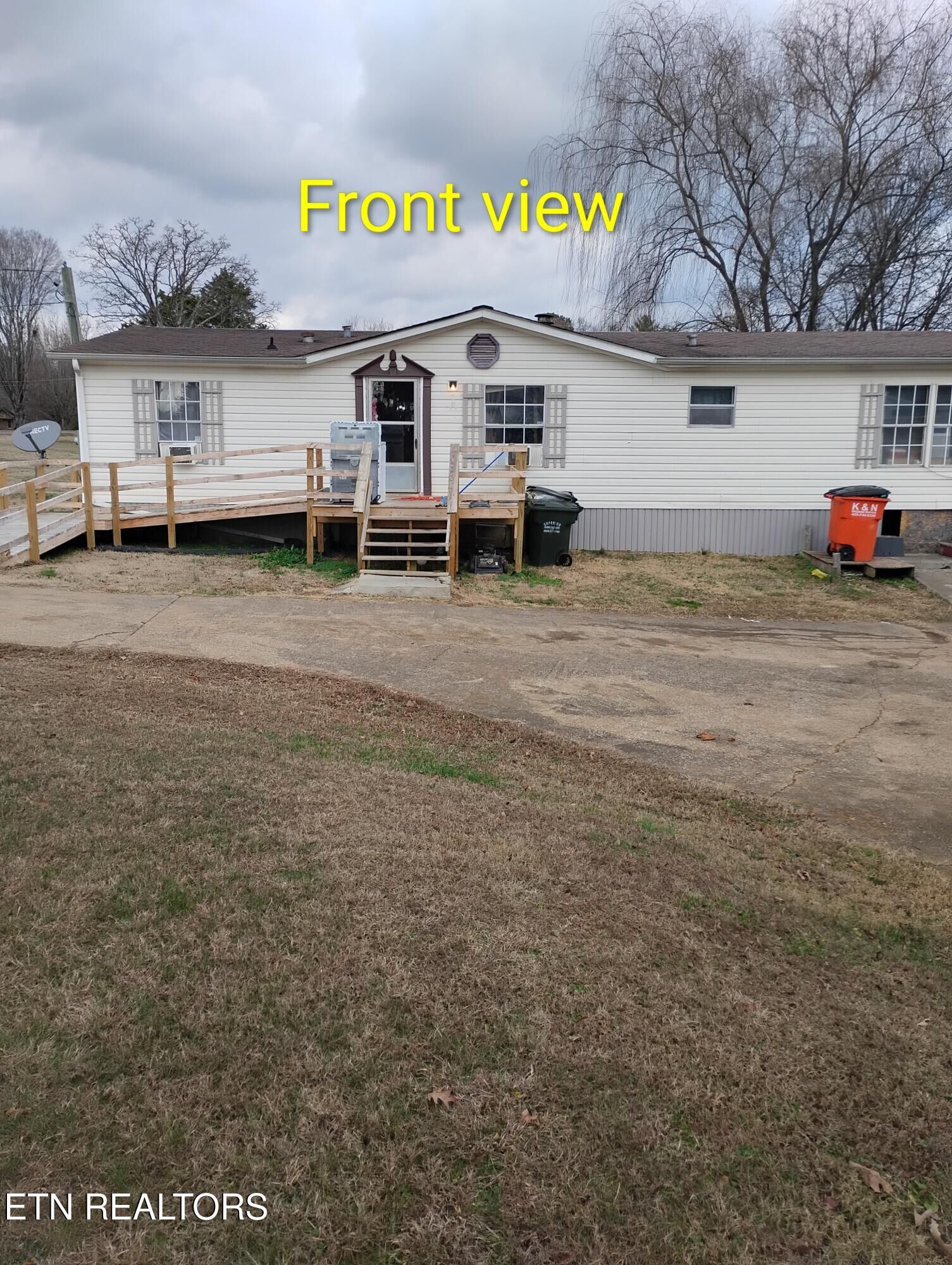 Property Photo:  127 Co Rd 77  TN 37370 