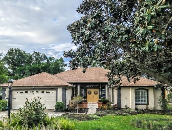 Property Photo:  39819 Grove Heights  FL 32159 