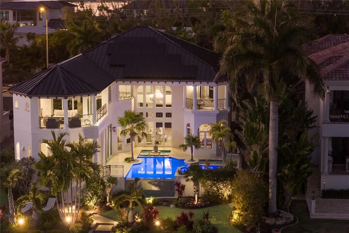 Property Photo:  1418 John Ringling Parkway  FL 34236 