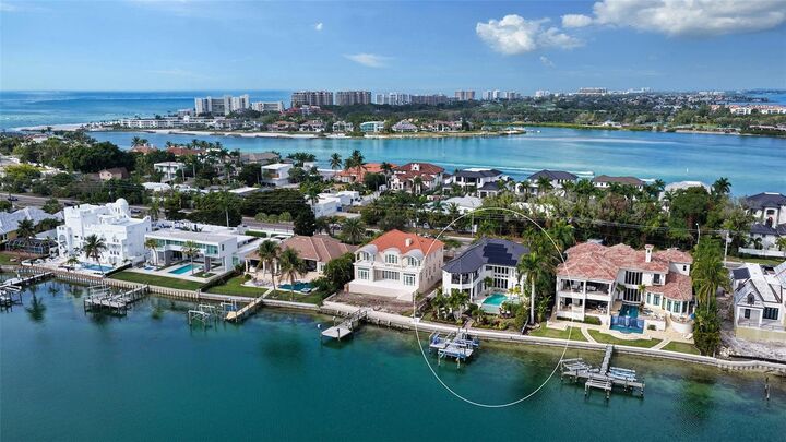 Property Photo:  1418 John Ringling Parkway  FL 34236 