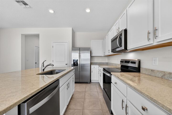 Property Photo:  17721 Crescent Moon Loop  FL 34211 