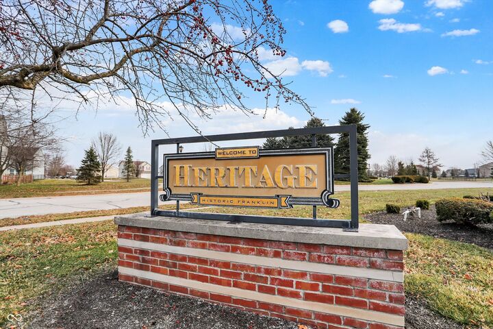 Property Photo: 2546 Bridlewood Drive IN 46131