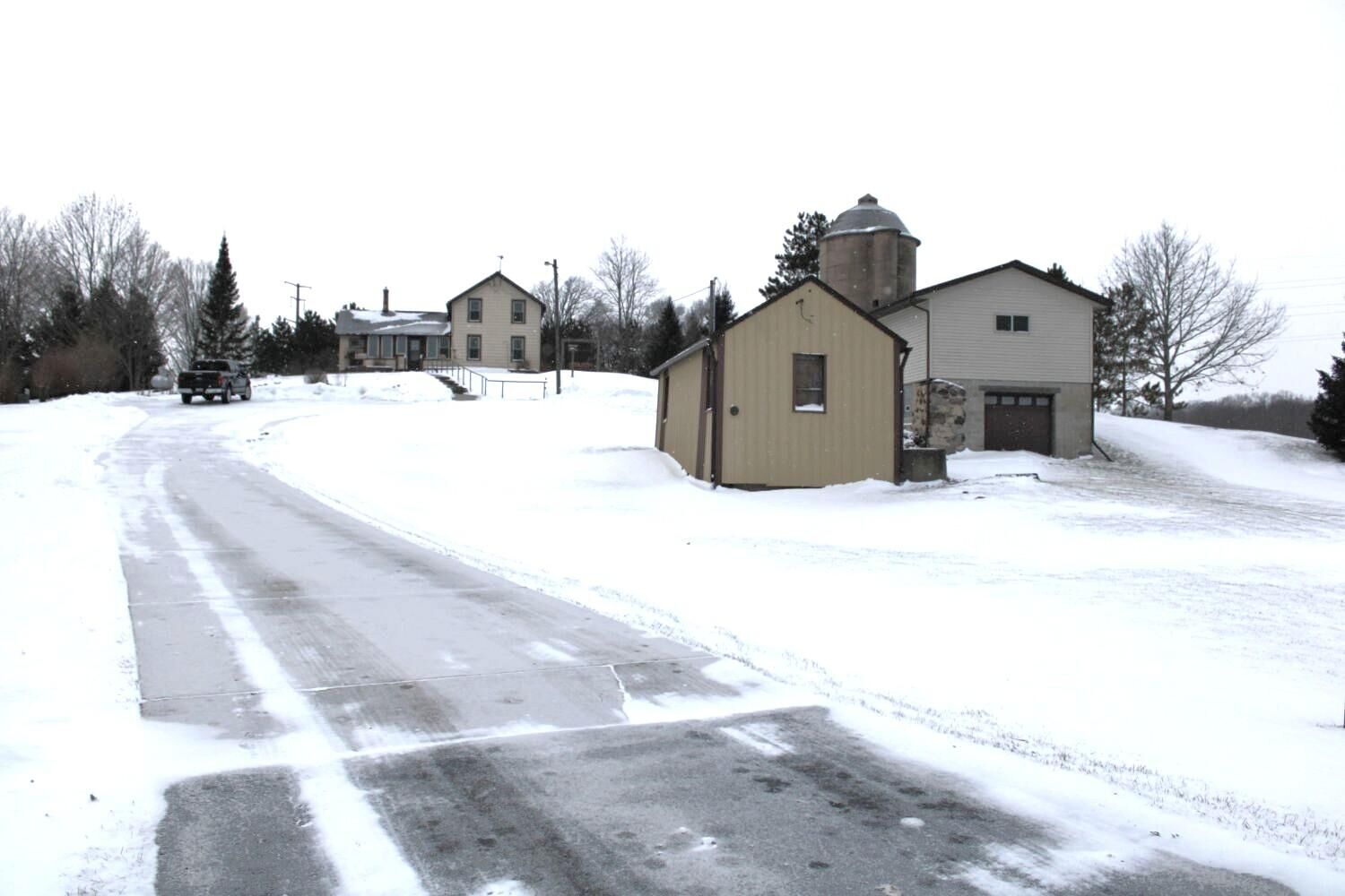 Property Photo: N394 US Highway 45 - WI 53010