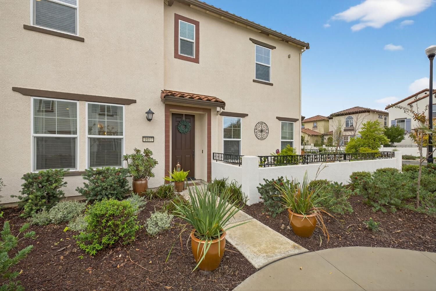 Property Photo:  1037 Billington Lane  CA 95747 