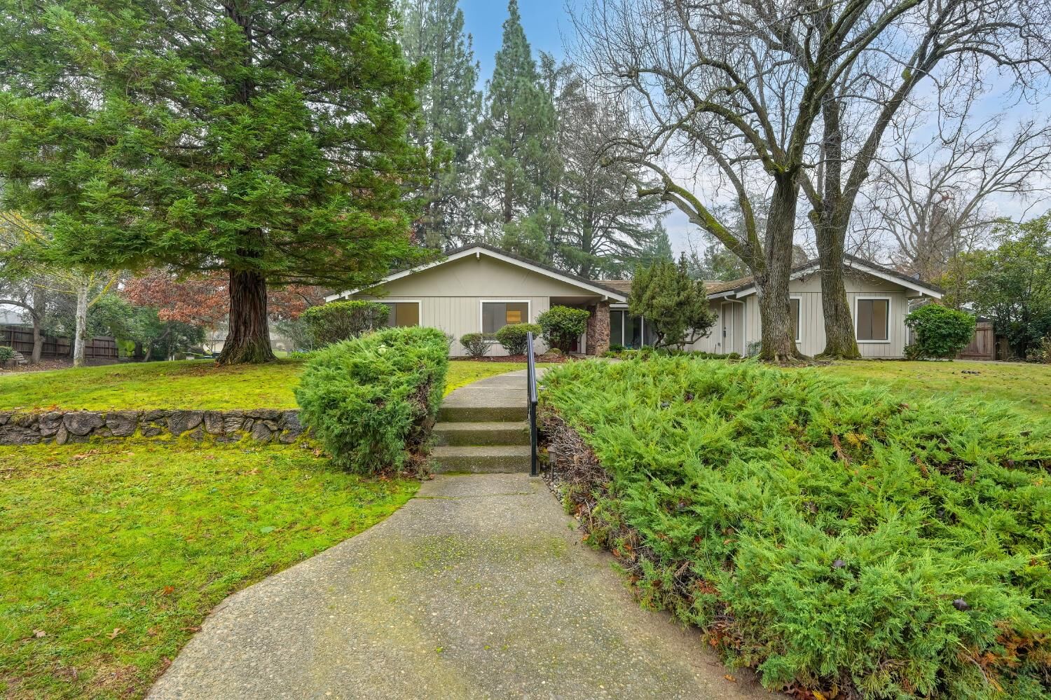 Property Photo:  8650 Farley Way  CA 95628 