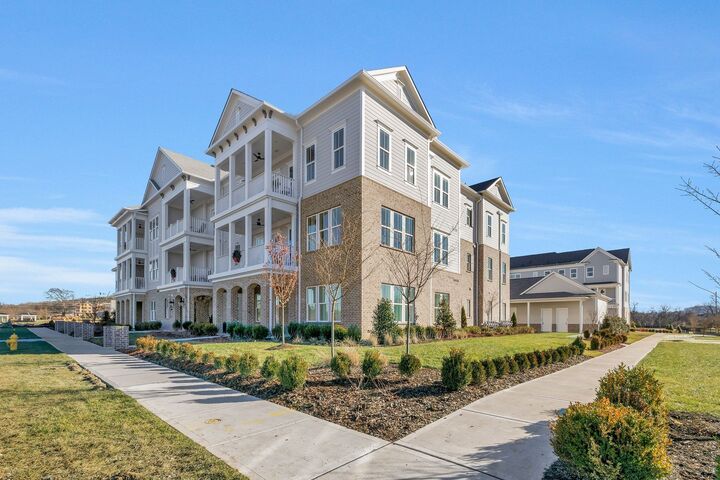 Property Photo:  6037 Whitman Road 203  TN 37064 
