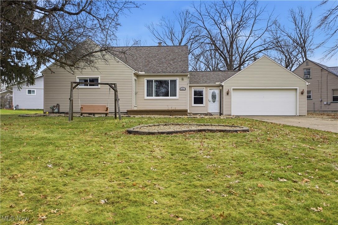 Property Photo:  211 Aldrich Road  OH 44515 