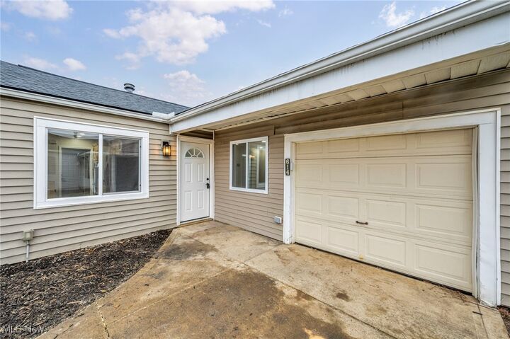 Property Photo:  614 Weller  OH 44035 