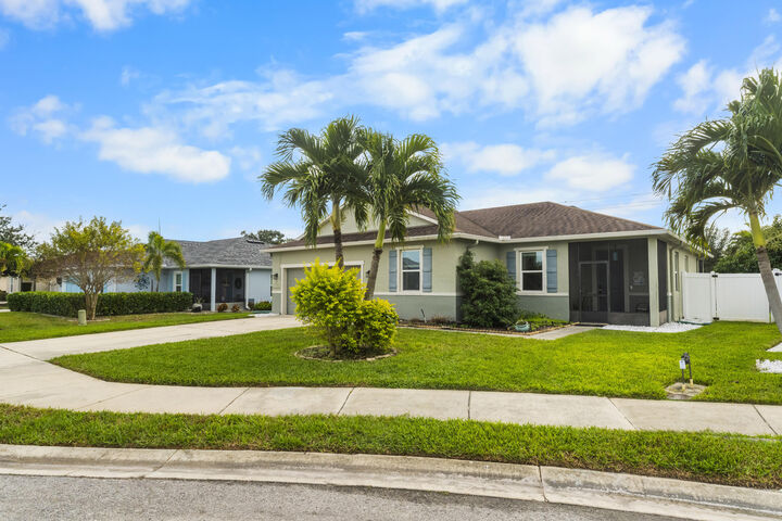Property Photo:  110 65th Avenue E  FL 34203 