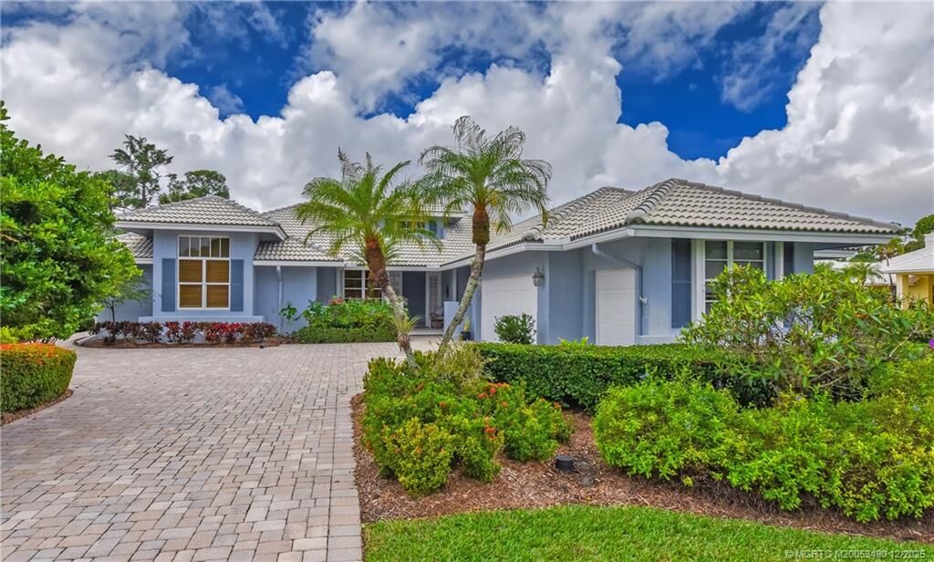 Property Photo:  1226 SE Brewster Place  FL 34997 