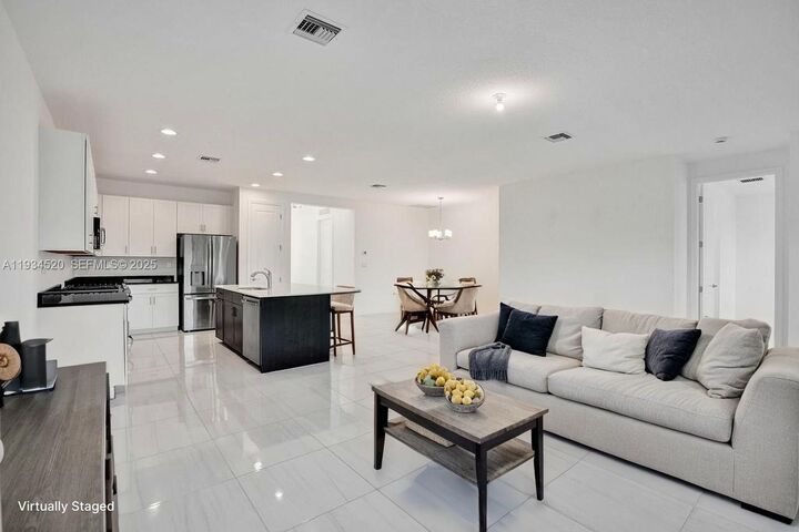 Property Photo:  19594 Broad Shore Walk 19594  FL 33470 