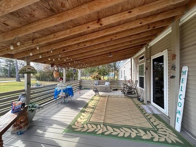 Property Photo:  290 County Road 642  TX 77612 