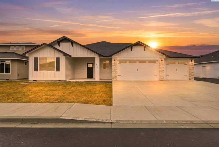 Property Photo: 8717 Silver Mound Dr. WA 99301