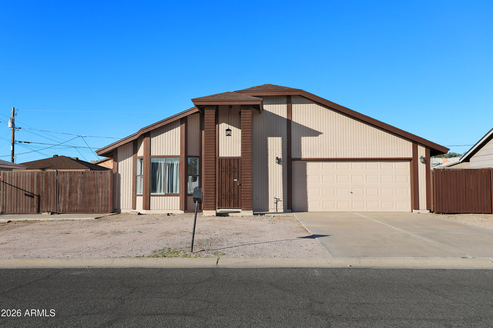 Property Photo:  762 W 17th Avenue  AZ 85120 