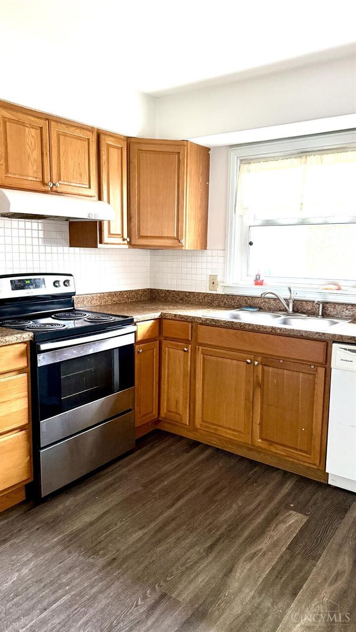 Property Photo:  1740 Wilmington Road  OH 45036 