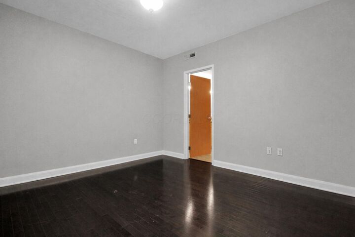 Property Photo:  100 E Gay Street  OH 43215 