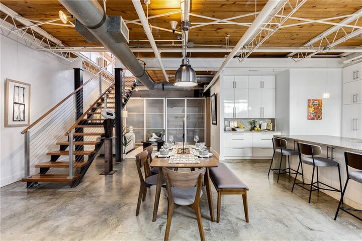 Property Photo:  834 Dekalb Avenue D  GA 30307 