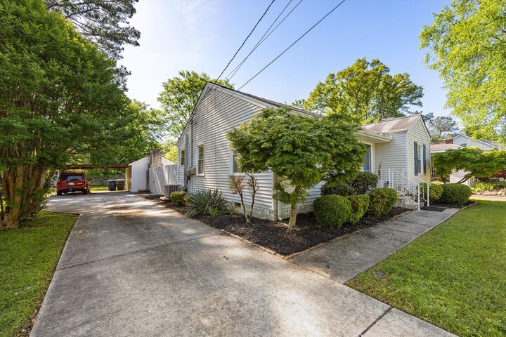 Property Photo:  108 S Saint Marks Avenue  TN 37411 