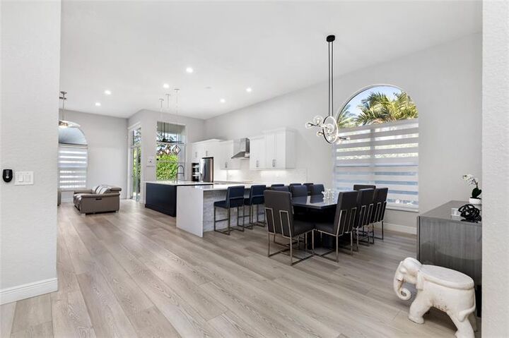 Property Photo:  7685 NW 71st Ter  FL 33067 