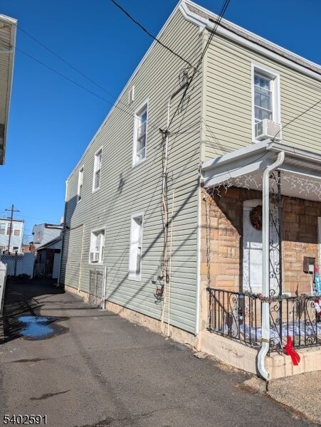 Property Photo:  313 Palmer St  NJ 07202 