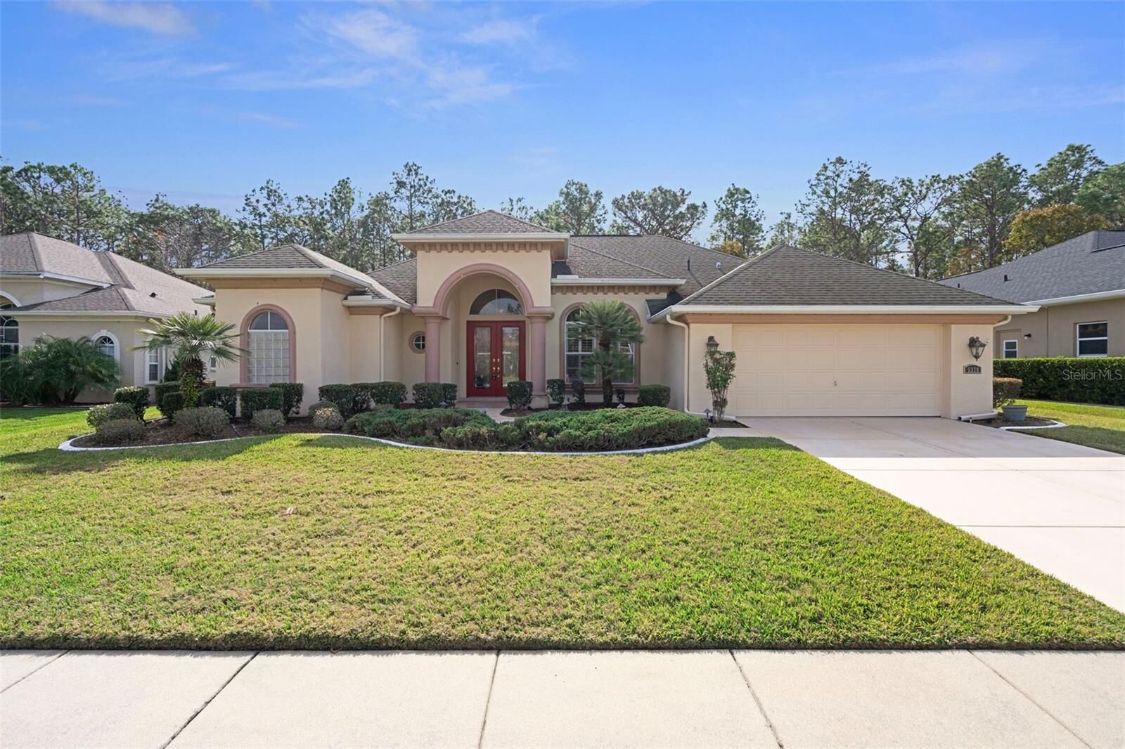 Property Photo:  5378 Legend Hills Lane  FL 34609 