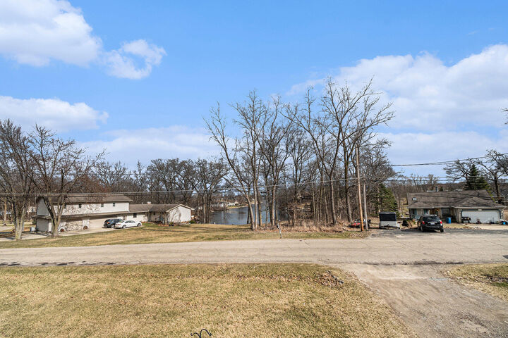 Property Photo:  10568 Woodbrook Drive  MI 49233 