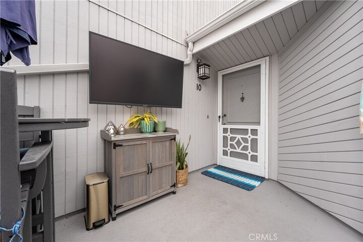 Property Photo: 10 Serena Court CA 92663