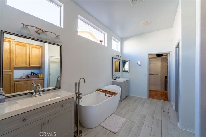 Property Photo: 1153 Woodburn CA 92223