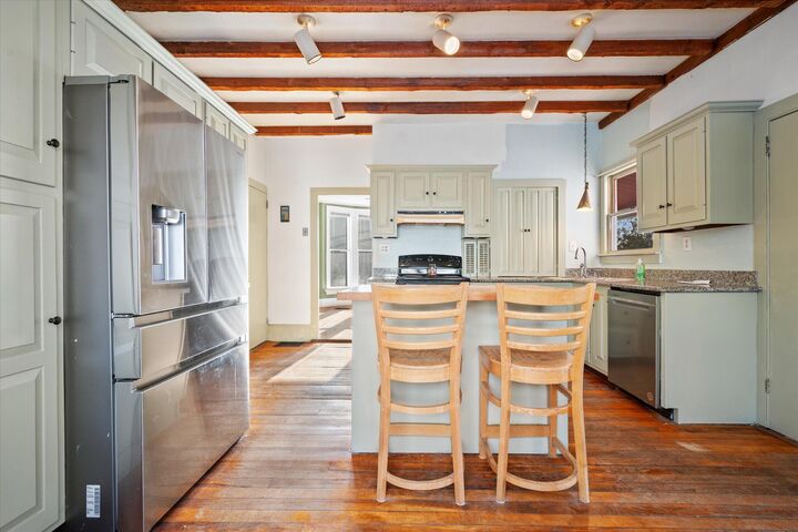 Property Photo:  13 Buck Street  ME 04416 