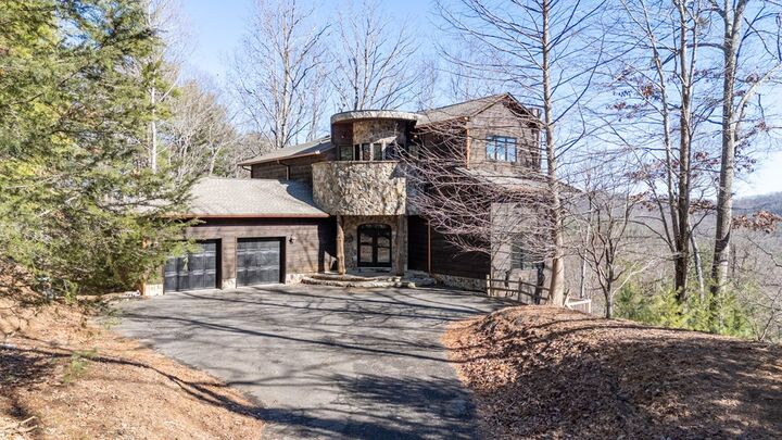 Property Photo:  244 Tipton Court  GA 30522 