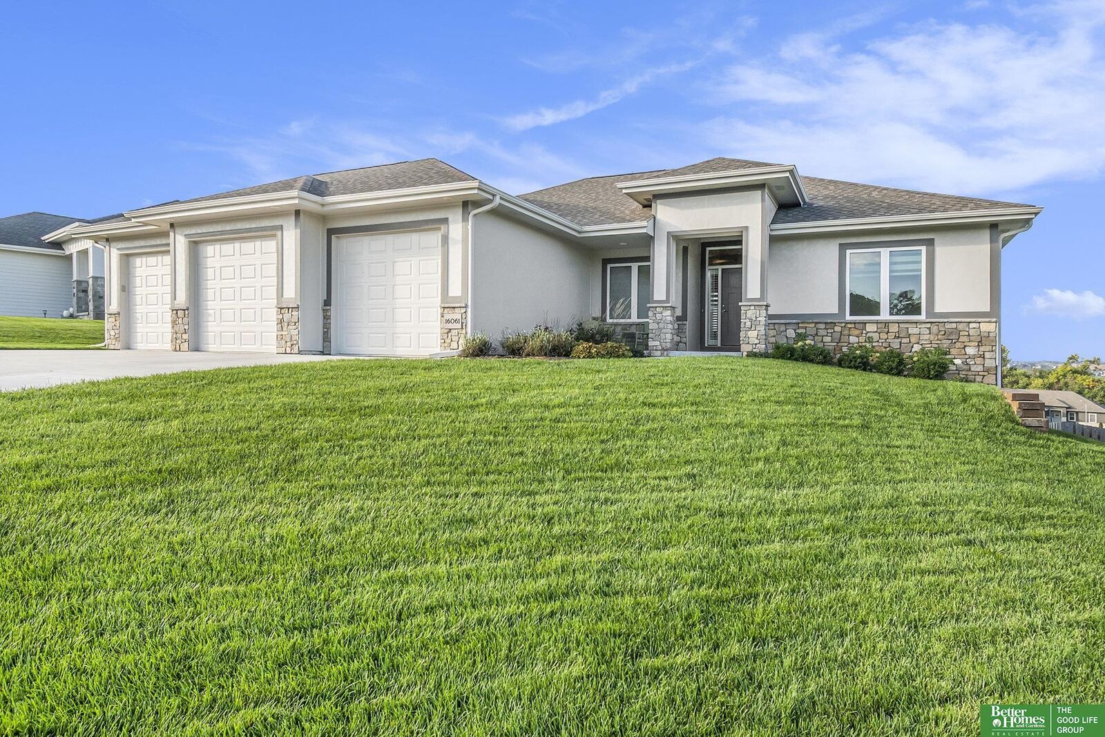 Property Photo: 16061 Cw Hadan Drive NE 68007