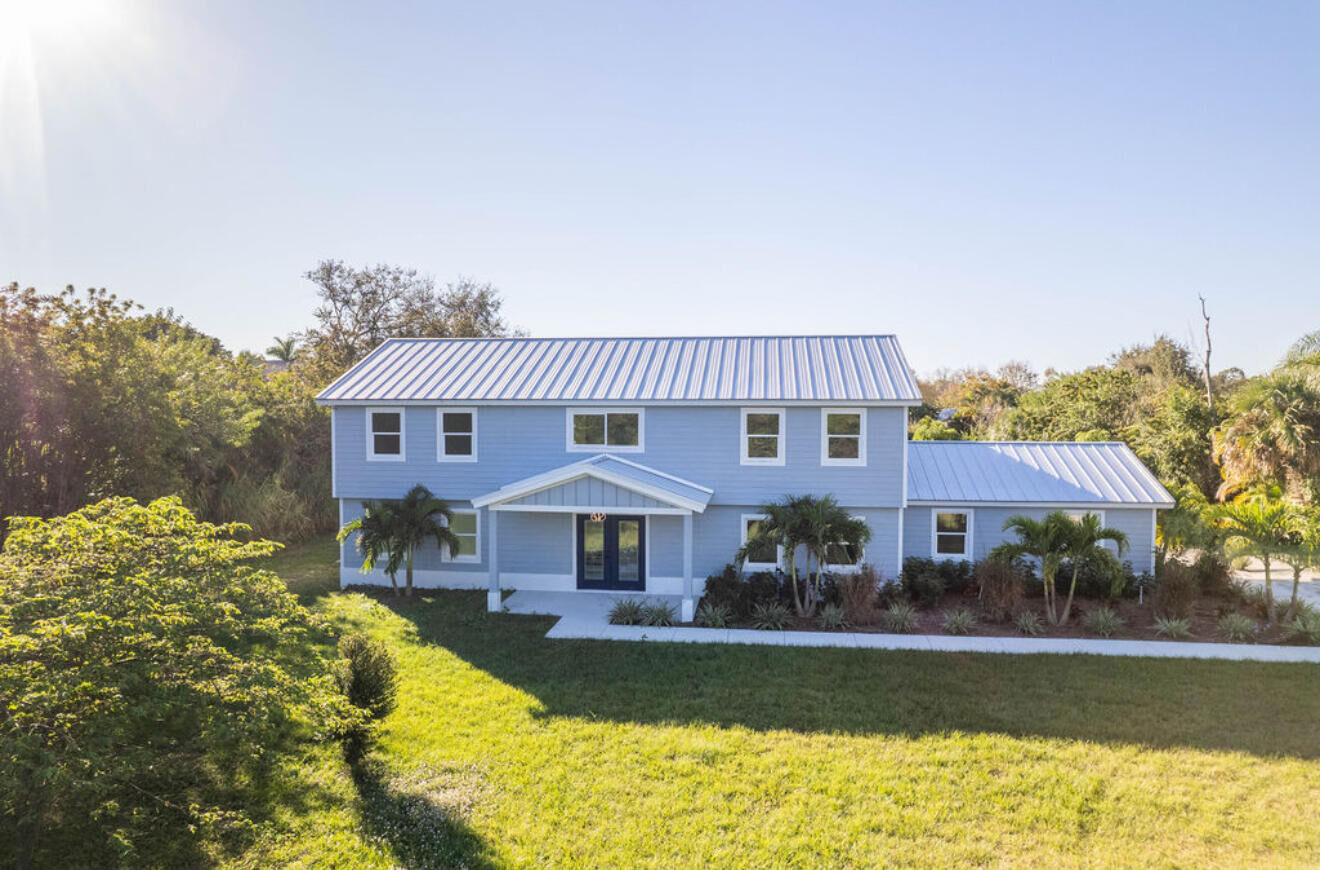 Property Photo:  6008 S Citrus Avenue  FL 34982 