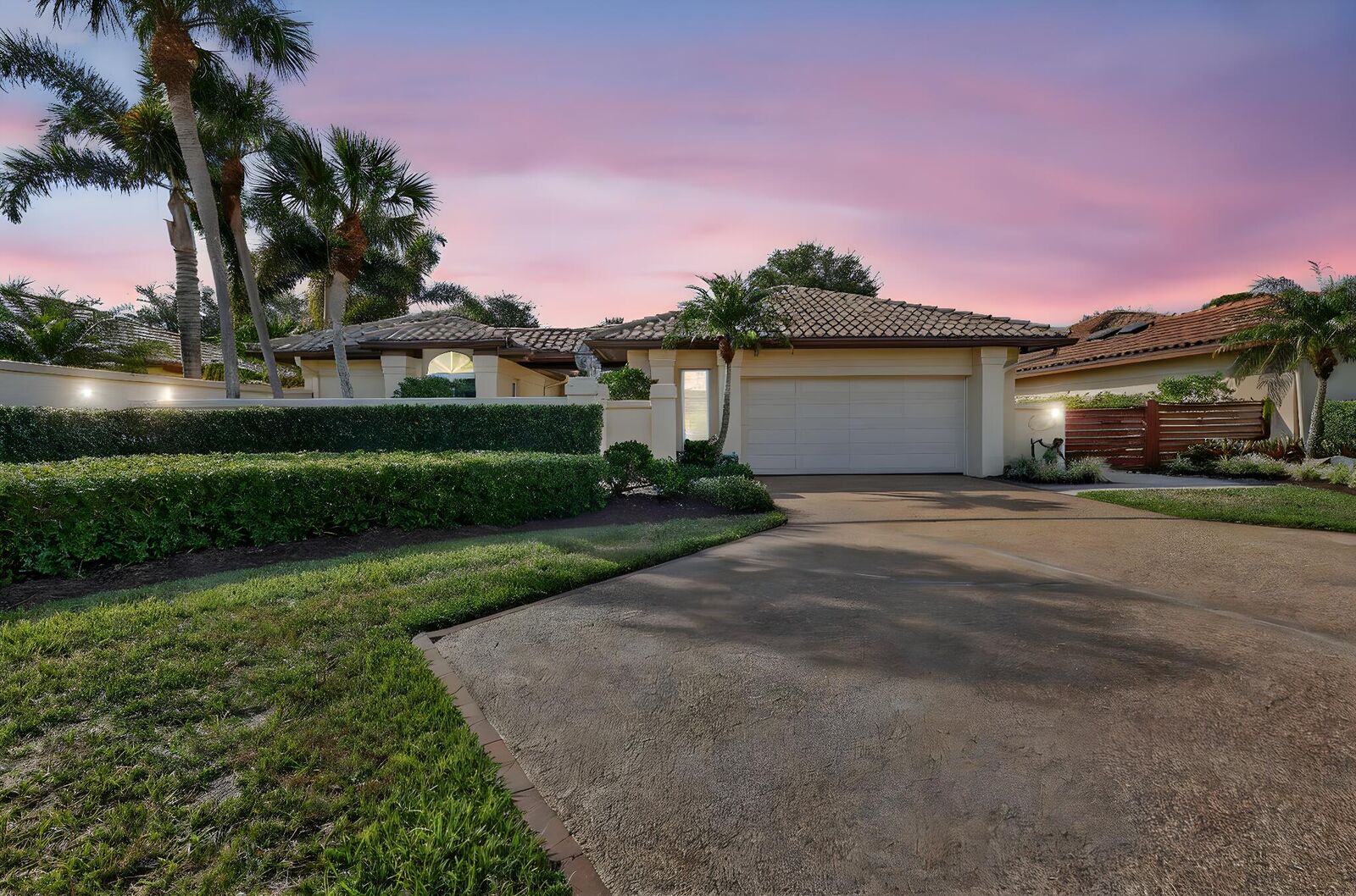 Property Photo:  5382 SE Meredith Terrace  FL 34997 