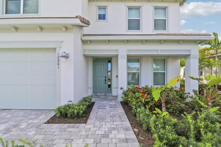 Property Photo:  10901 Stellar Circle  FL 33412 