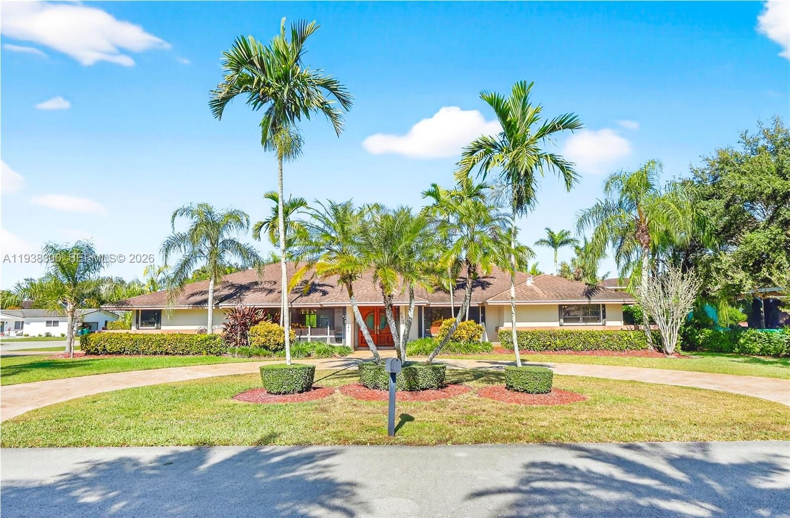 Property Photo: 9995 SW 126th Ter FL 33176