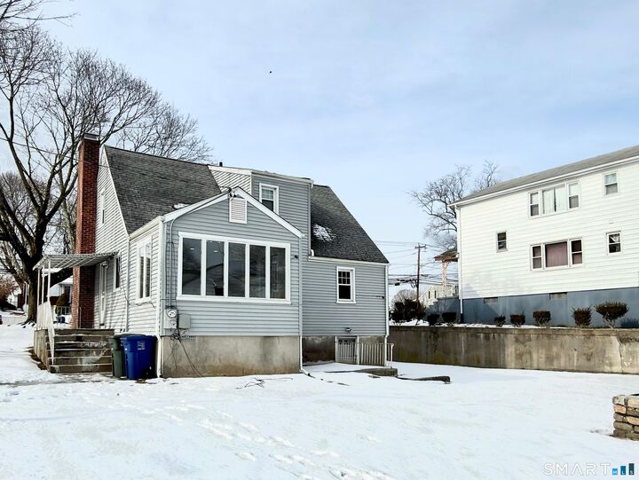 Property Photo:  2346 Madison Avenue  CT 06606 