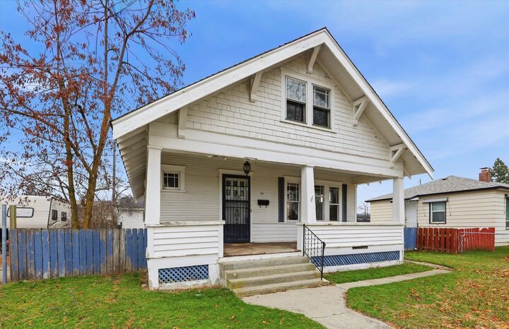 Property Photo:  311 E Crown Ave  WA 99207 