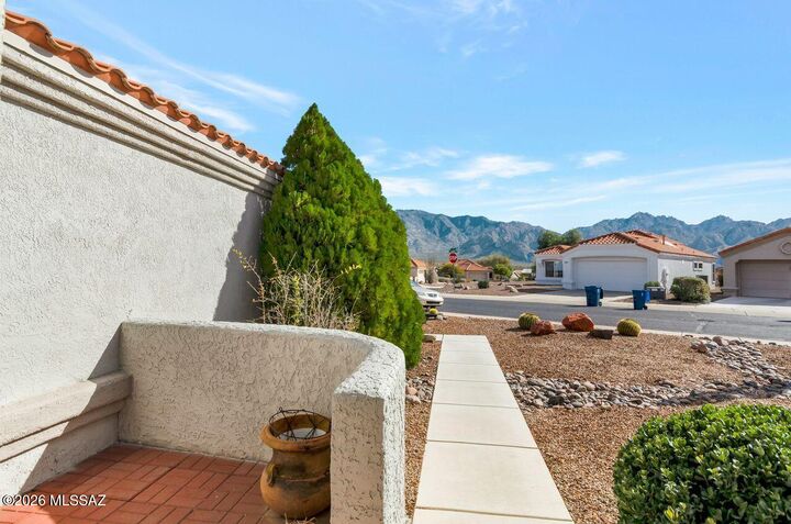 Property Photo: 2289 E Celosia Way E AZ 85755