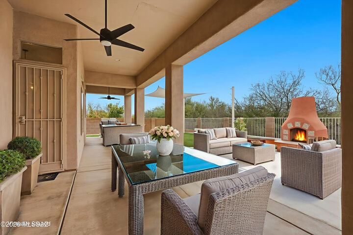 Property Photo:  13675 N Napoli Way  AZ 85755 