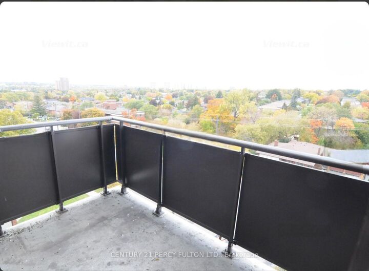 Property Photo:  1305 Wilson Avenue 807  ON M3M 1J2 