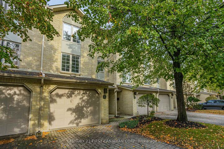 Property Photo:  1399 Commissioners Road W 30  ON N6K 4G9 