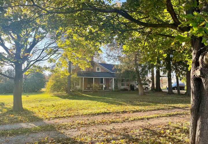 Property Photo:  6 Kennedy Lane  ON L4A 2J5 