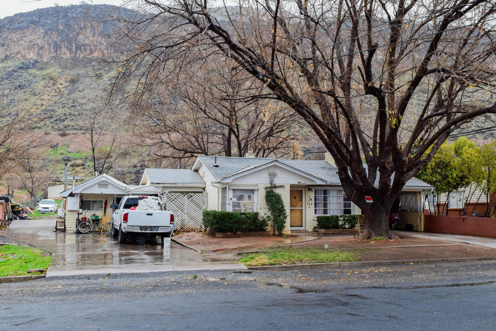 Property Photo:  143 S 100 E  UT 84737 