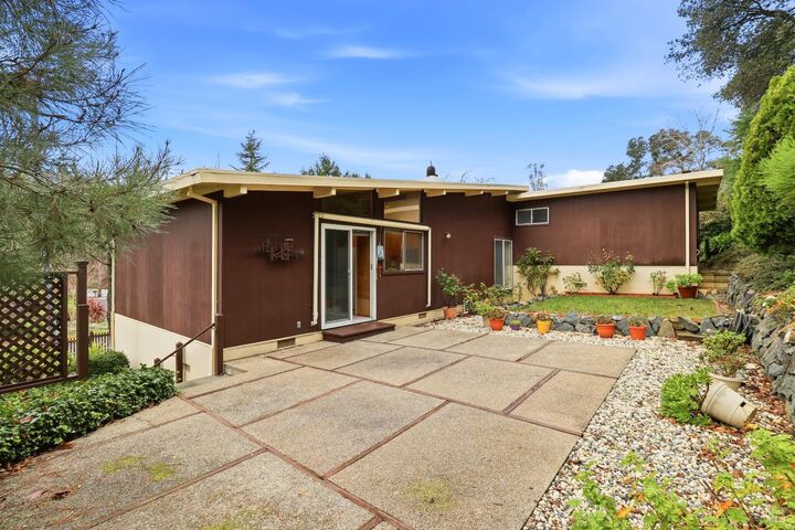 Property Photo:  48 Oxford Drive  CA 94903 