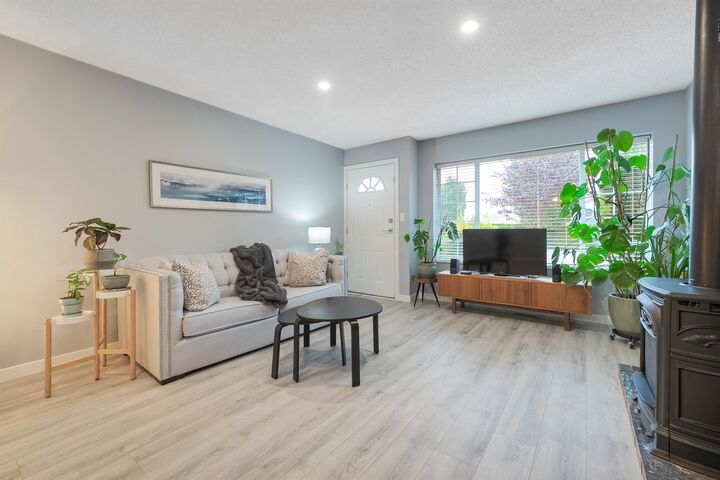 Property Photo: 19249 Hammond Road 13 BC V3Y 2B8